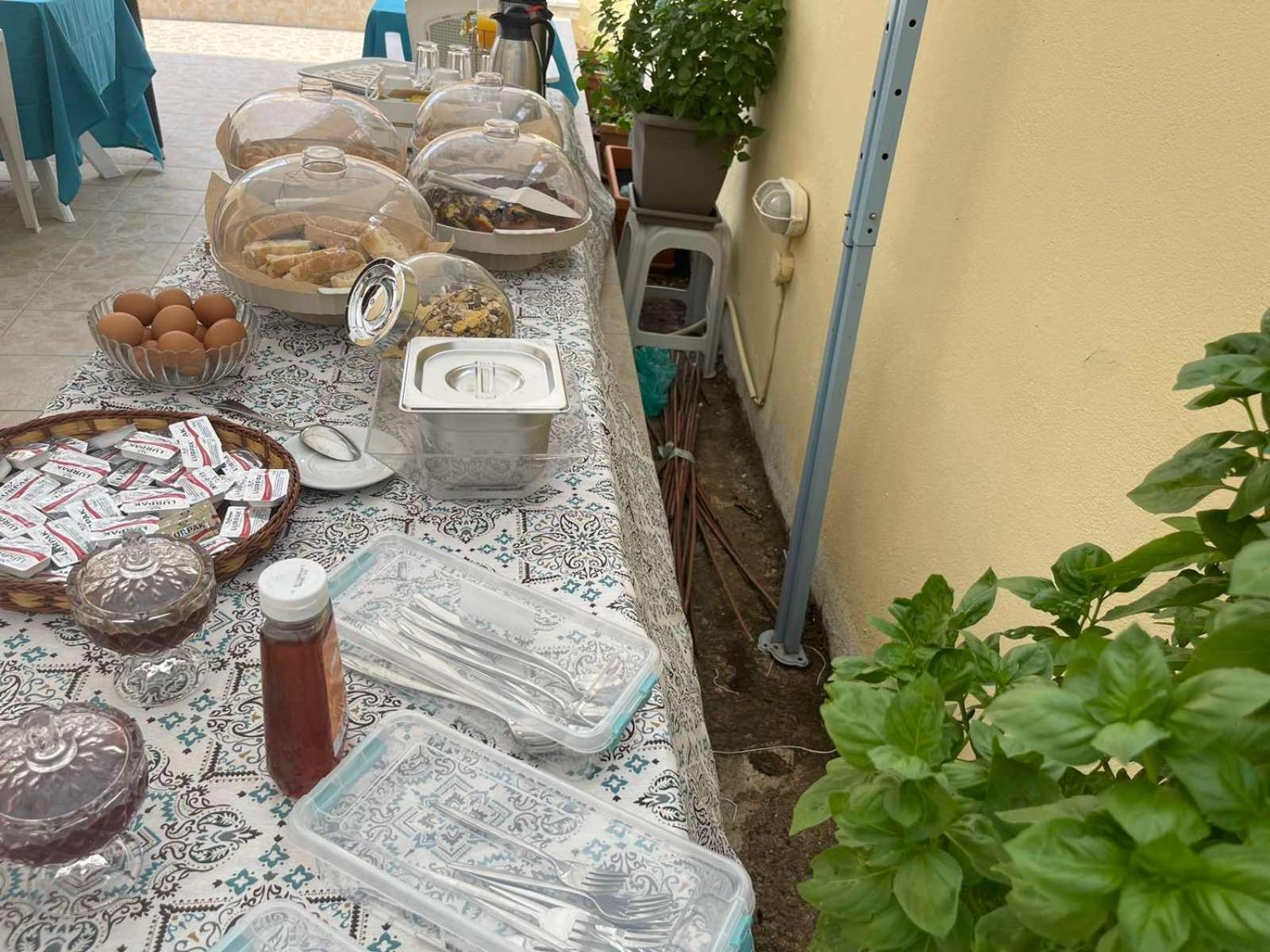 Villa Pinotsi سيمي المظهر الخارجي الصورة