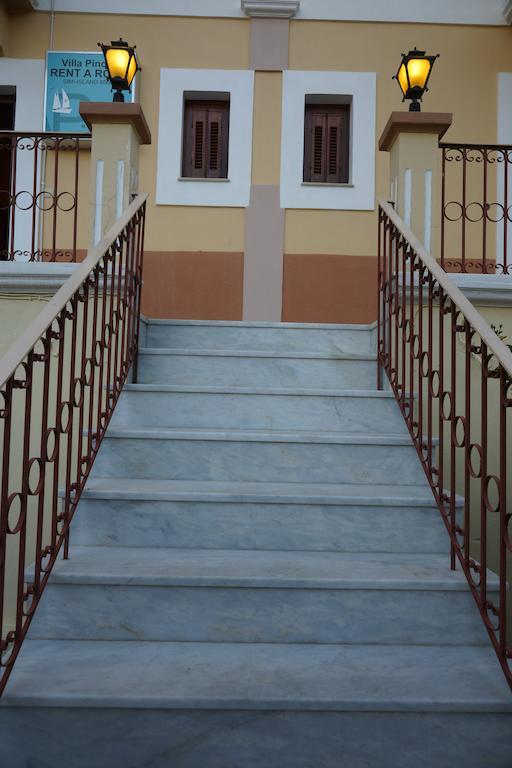 Villa Pinotsi سيمي المظهر الخارجي الصورة